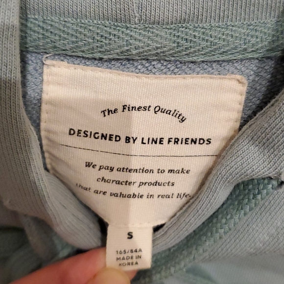 Line Hoodie - Picture 3 of 4